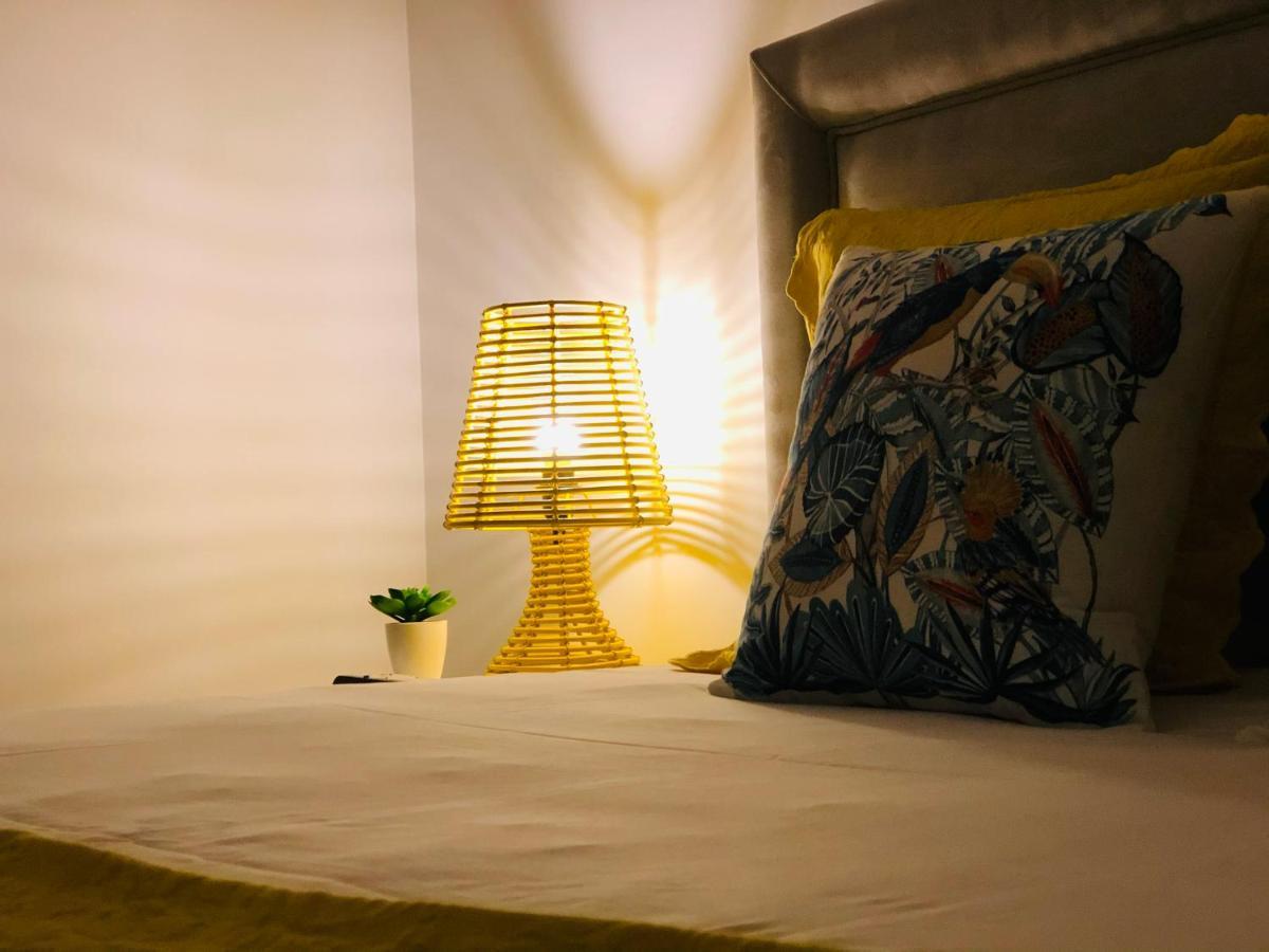Central Tiled Apartment Авиеро Екстериор снимка