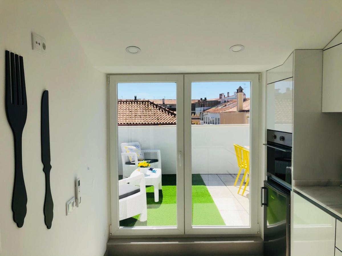 Central Tiled Apartment Авиеро Екстериор снимка